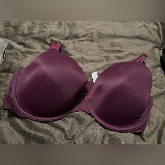 Burgundy Push Up Bra - Picture 2 of 3